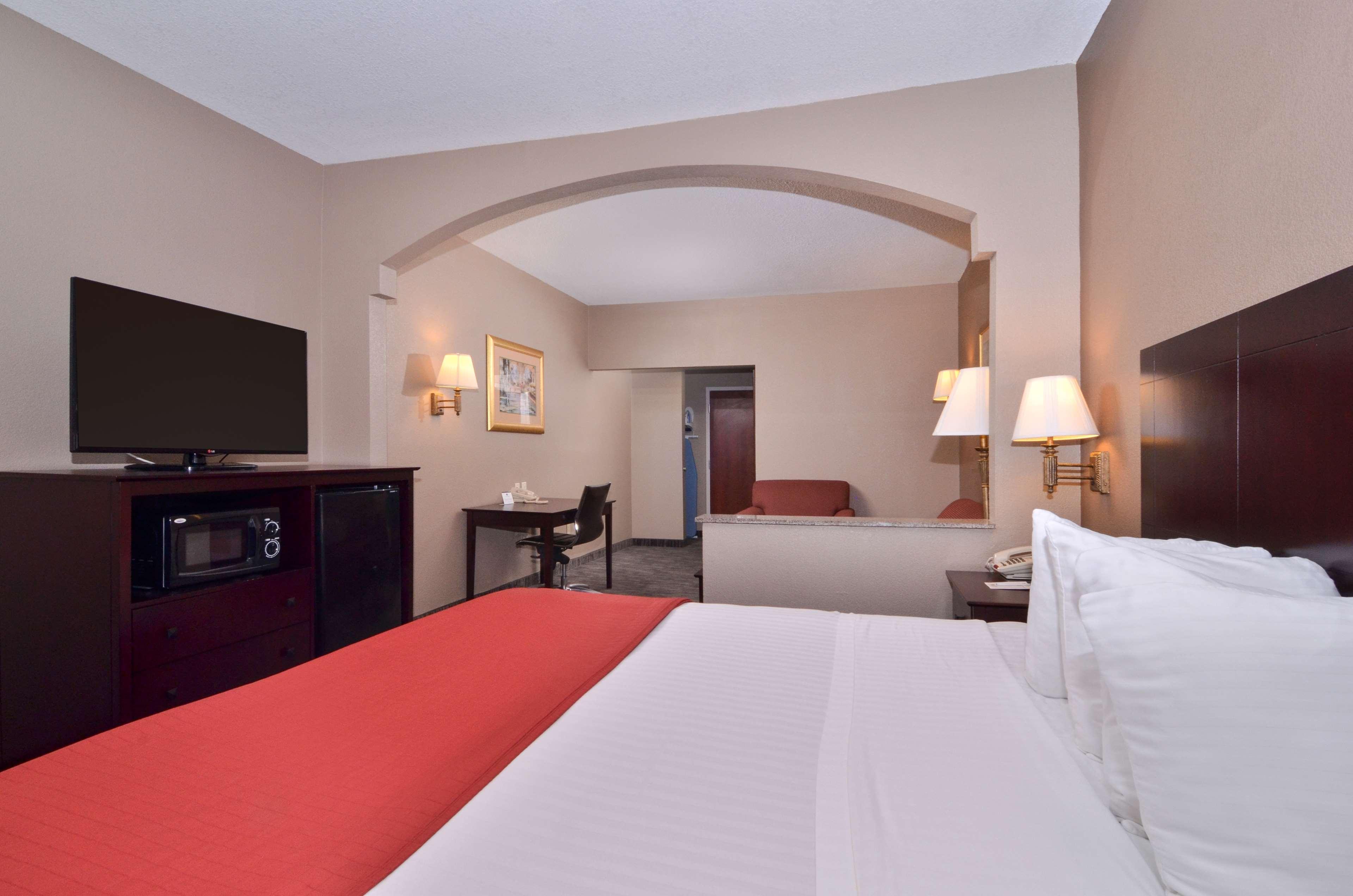 Best Western Dayton Inn & Suites Ngoại thất bức ảnh